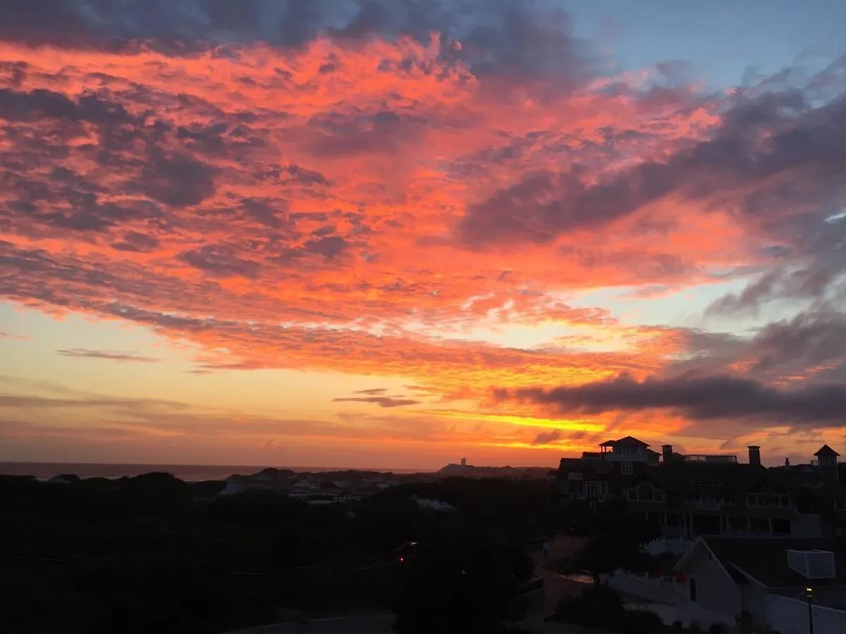 Gulf View Compass Point: Beachside Condo with Pool Access Panama City Beach United States