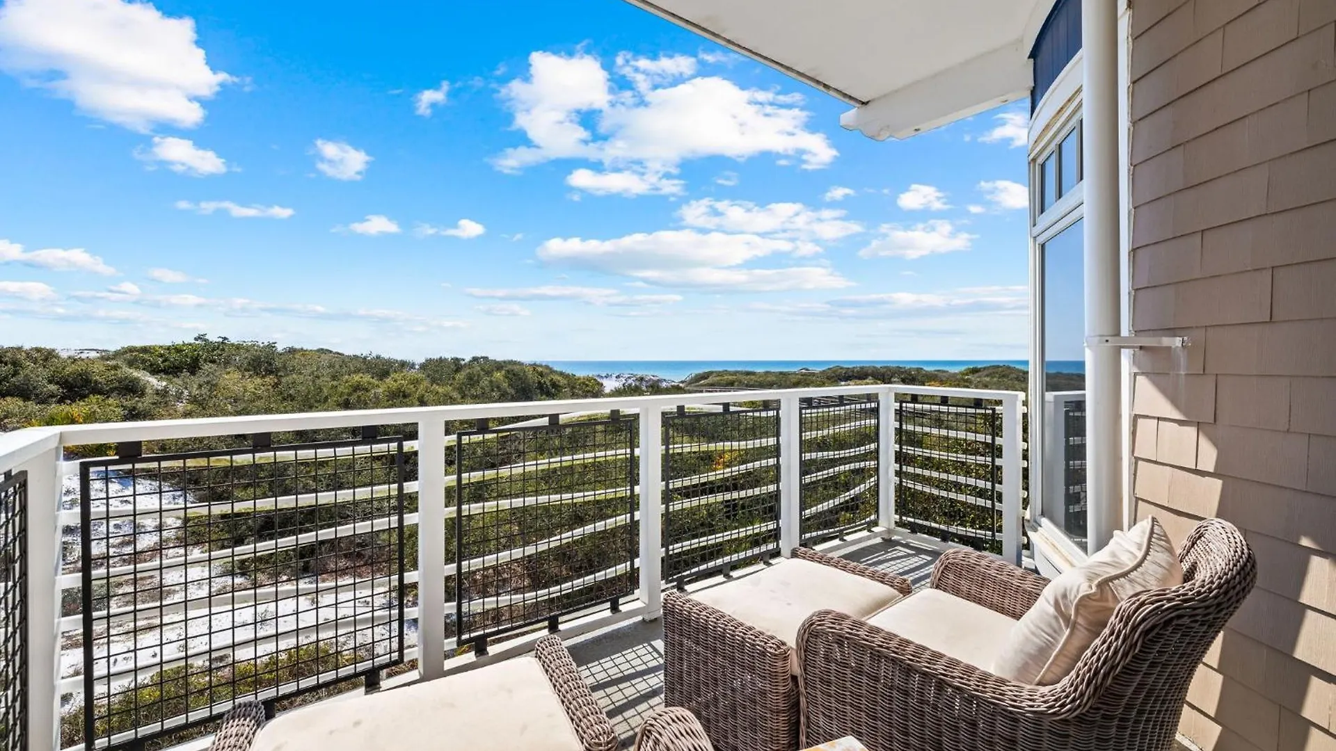 Apartment Gulf View Compass Point: Beachside Condo with Pool Access Panama City Beach United States
